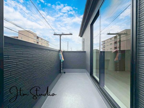 �o���R�j�[ ������������Z��X�ł������͂ɂ͍����������Ȃ��A�󂪍L���J����������A�z�������傫���Ղ��邱�Ƃ�����܂���I�C�����̗ǂ������ʂ蔲����X���݂ł���