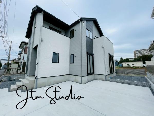 ���ԏ� �J�[�X�y�[�X����������m�ہ�Z�J���h�J�[�₨�F�B���ĂԂƂ��ɕ֗��Ȃ̂ŎԍD���̃p�p�ɂ��}�}�ɂ��������ł��ˁ�