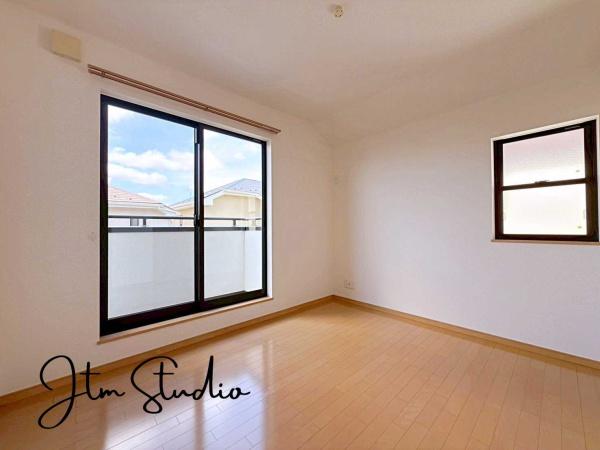 �m�� 2�ʍ̌����m�ۂ������邢�����́A���ʂ����ǂ��A��ϋ��S�n�̗ǂ���Ԃł���1���̔�������Ă����̂ŁA�v���C�x�[�g���Ԃ��[���ł���