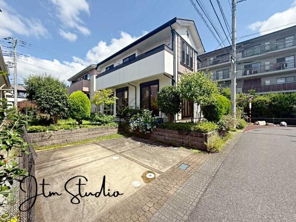 ���ԏ� �J�[�X�y�[�X����������m�ہ�Z�J���h�J�[�₨�F�B���ĂԂƂ��ɕ֗��Ȃ̂ŎԍD���̃p�p�ɂ��}�}�ɂ��������ł��ˁ�