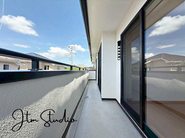 �o���R�j�[ �e��������o����\�ȃo���R�j�[�́A�d���������΂�Q��ނ��ŒZ�����Ŋ�����̂ŕ֗��ł���Ƒ��݂�Ȃ̂����󕨂������Ղ花�����Ƃ�̃o���R�j�[�ł���