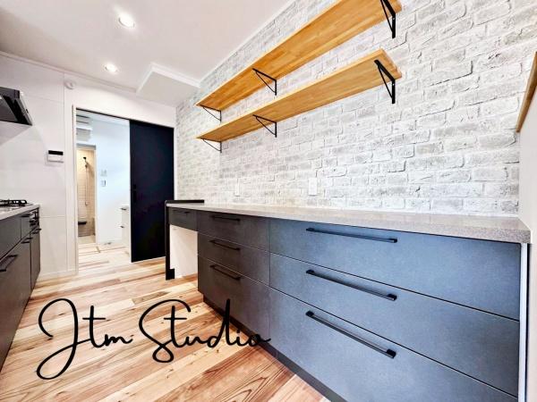 �L�b�`�� �l�C�̑Ζʎ��L�b�`���􏬂��Ȃ��q�l�����Ă����S�􃊃r���O�ɂ���Ƒ��Ƃ��R�~���j�P�[�V�����̎��₷���Ԏ���