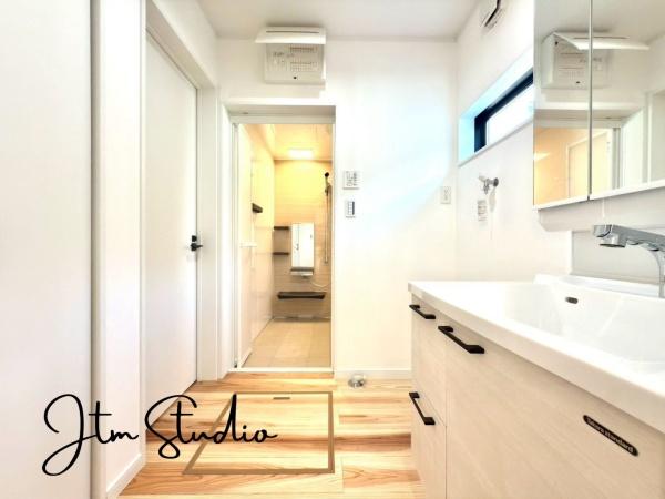 ���ʑ�E���ʏ� �E�ߎ��Ɛ��ʃR�[�i�[�𕪗��I�������ł����ʑ䂪�g����̂ŁA���̖Z�������Ԃł��g�x�x�������X���[�Y�ł���
�E�ߎ��͏��������Ŋ��C���ł��ĉq���I��