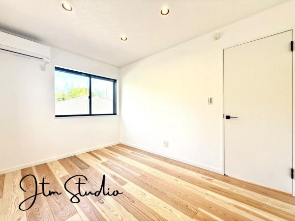 �m�� ���̂������͑傫�ȑ����炽���Ղ��������̂ŁA���R�̌��ŃX�b�L���Ɩڊo�߂邱�Ƃ��ł��܂��B�ڊo�܂��ɗ���Ȃ��Ă��A�̂����R�ɒ��������Ă�����ł��B