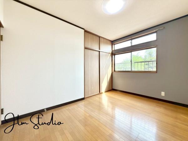 �Q�� �Ƒ��c���̎��Ԃ��y���񂾌�ɂ̓v���C�x�[�g�ȋ�ԂŎ������𖞋i���Ă��������􎩕��̕����̃C���e���A�͂ǂ�ȃC���e���A�ɂ������ł�����