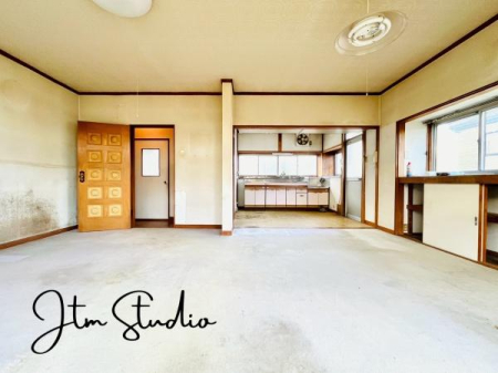 ���r���O �����ɂ݂͂�Ȃ��W���A�H���Ɗy������b���n�܂�B�b�ɖ����ɂȂ肷���āA��������Y��锼�߂��ɂȂ��Ă��܂��B����ȑ��̊Ԃ̍K�������������Ă����ꏊ�ł��肽����