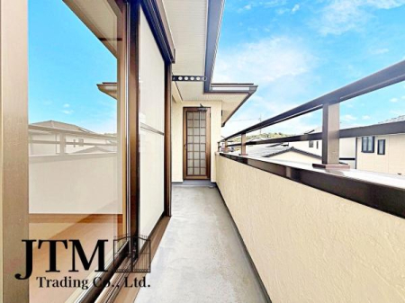 �o���R�j�[ ������������Z��X�ł������͂ɂ͍����������Ȃ��A�󂪍L���J����������A�z�������傫���Ղ��邱�Ƃ�����܂���I�C�����̗ǂ������ʂ蔲����X���݂ł���