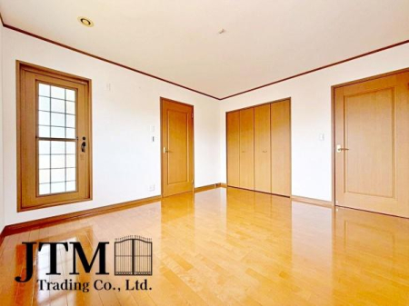 �Q�� ���邢���R�������鋏����ǂ�ȃC���e���A�ɂ���̂��l����̂��y�����ł��ˁ��傫�ȑ�����̌����ӂ�閾�邢��ԁA���S�n�ǂ��A������芰����e���̋�Ԃł���