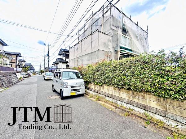 �O�ʓ��H�܂ތ��n�ʐ^ �u���̔N���ŏZ��[�����g�߂�̂��S�z�v
�u���Ȏ������Ȃ����ǏZ��[���g�߂�H�v
�Z��[���ɐ��ʂ����X�^�b�t�����q�l�̃}�C�z�[���w�����T�|�[�g�������܂���
���C�y�ɂ��⍇���������B