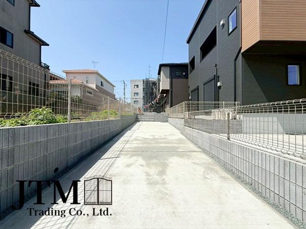 ���ԏ� �J�[�X�y�[�X����������m�ہ�Z�J���h�J�[�₨�F�B���ĂԂƂ��ɕ֗��Ȃ̂ŎԍD���̃p�p�ɂ��}�}�ɂ��������ł��ˁ�