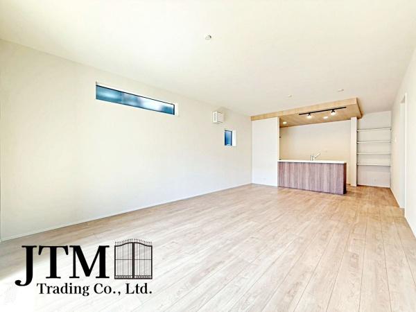 ���r���O �Ƒ������R�ƏW�܂�Ί�Ɖ�b���₦�Ȃ����r���O�́A���������Ȍ����������݁A�������Ƃ����L���Ƌ��S�n�̗ǂ������˔����Ă��܂��B