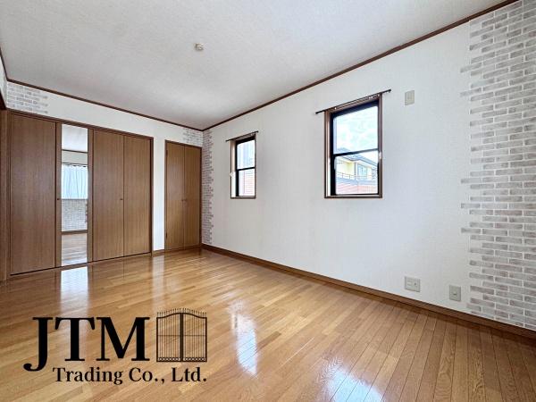 �Q�� �Ƒ��c���̎��Ԃ��y���񂾌�ɂ̓v���C�x�[�g�ȋ�ԂŎ������𖞋i���Ă��������􎩕��̕����̃C���e���A�͂ǂ�ȃC���e���A�ɂ������ł�����