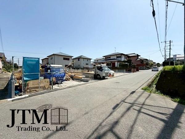 �O�ʓ��H�܂ތ��n�ʐ^ ������������Z��X�ł������͂ɂ͍����������Ȃ��A�󂪍L���J����������A�z�������傫���Ղ��邱�Ƃ�����܂���I�C�����̗ǂ������ʂ蔲����X���݂ł���