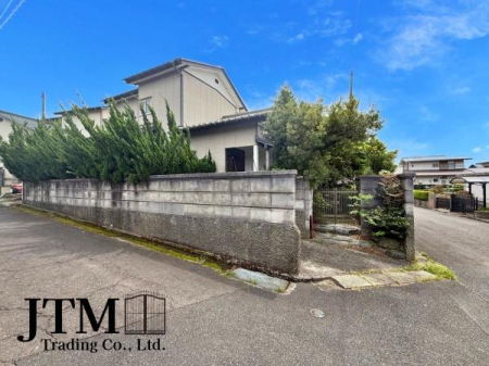 �O�ʓ��H�܂ތ��n�ʐ^ �u���̔N���ŏZ��[�����g�߂�̂��S�z�v
�u���Ȏ������Ȃ����ǏZ��[���g�߂�H�v
�Z��[���ɐ��ʂ����X�^�b�t�����q�l�̃}�C�z�[���w�����T�|�[�g�������܂���
���C�y�ɂ��⍇���������B