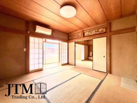 �Q�� �Ƒ��c���̎��Ԃ��y���񂾌�ɂ̓v���C�x�[�g�ȋ�ԂŎ������𖞋i���Ă��������􎩕��̕����̃C���e���A�͂ǂ�ȃC���e���A�ɂ������ł�����