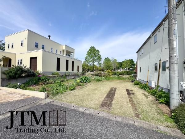 �O�ʓ��H�܂ތ��n�ʐ^ -