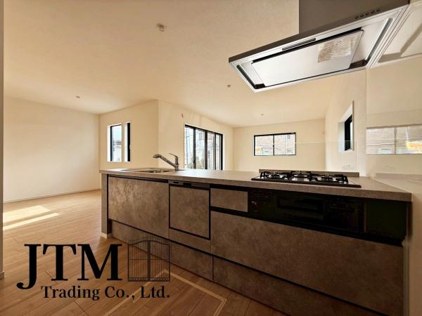 �L�b�`�� ���q�l���V�Ԏp�������Ȃ��炨�������\�ł��I�ڂƖڂ������A���q�l�����S���ă��r���O�ŗV�񂾂�A�h��₨�׋���������ł��܂��ˁ�
