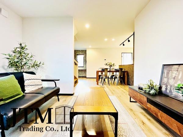 ���r���O ���r���O���L���Ƃ͂����ƁA�Ƒ����W�܂�c�R�����܂��ƂƂȂ�܂����Ƒ��̏Ί炪�z���ł���Ƃ����Ј�x������������