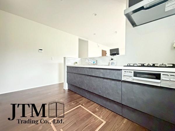 �L�b�`�� ���q�l���V�Ԏp�������Ȃ��炨�������\�ł��I�ڂƖڂ������A���q�l�����S���ă��r���O�ŗV�񂾂�A�h��₨�׋���������ł��܂��ˁ�
