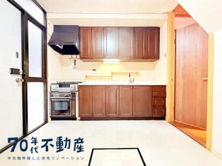 �L�b�`�� ��ƃX�y�[�X��傫���Ƃ����L�b�`�����v�w������ăL�b�`���ɗ����Ă����������₷����Ƃ肠��L���I�H��ނ���������ƕЕt�����[�͂����҂ł��܂���