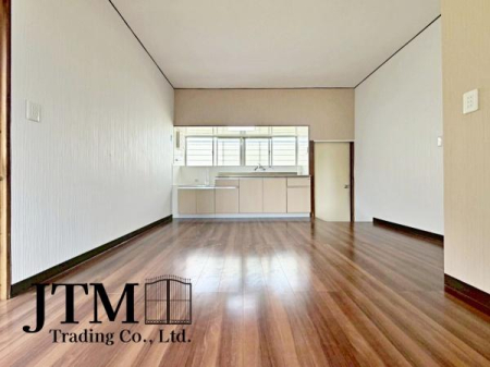 ���r���O �����ɂ݂͂�Ȃ��W���A�H���Ɗy������b���n�܂�B�b�ɖ����ɂȂ肷���āA��������Y��锼�߂��ɂȂ��Ă��܂��B����ȑ��̊Ԃ̍K�������������Ă����ꏊ�ł��肽����