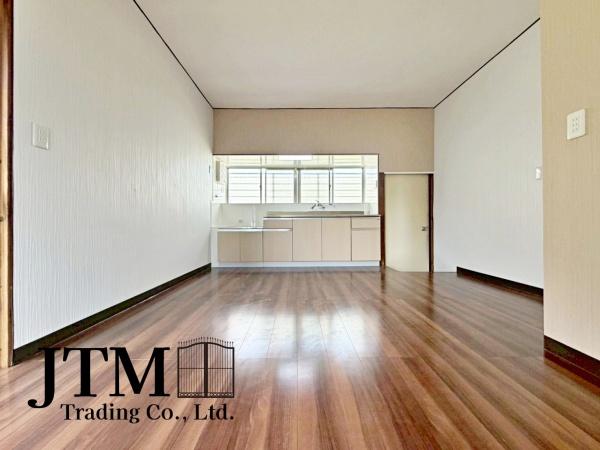 ���r���O �����ɂ݂͂�Ȃ��W���A�H���Ɗy������b���n�܂�B�b�ɖ����ɂȂ肷���āA��������Y��锼�߂��ɂȂ��Ă��܂��B����ȑ��̊Ԃ̍K�������������Ă����ꏊ�ł��肽����