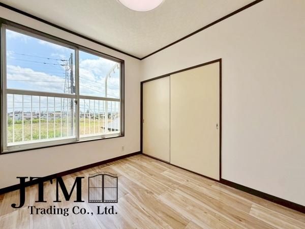 �m�� ���邢���R���������Ղ����m���́A�傫�ȑ�����������ӂ��S�n�悢��Ԃł��B�ǂ�ȃC���e���A�ɂ��邩�l����̂��y���݂̂ЂƂB���S�n�悭������芰����A�����̔�������e���̏�Ƃ��Ă҂�����ł���