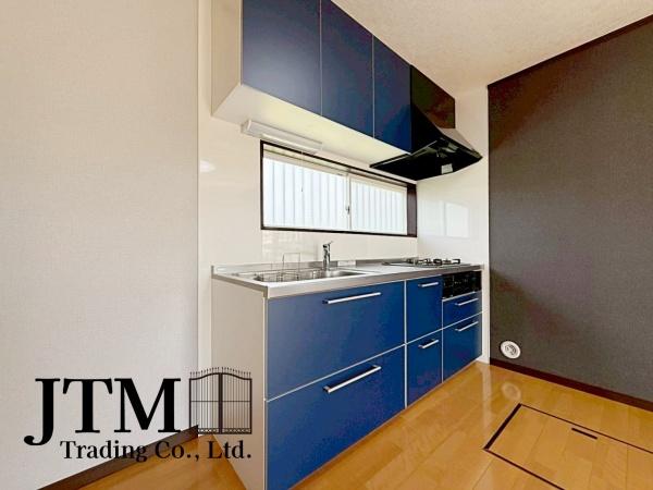 �L�b�`�� ����������ƕ�������S�n�悢�L�b�`���́A���邭���K�ɂ��������y���߂܂�����[���L�x�ŁA�������⒲�����Ȃǂ���������Еt���A�L�b�`���܂������ł������ɕۂĂ�̂��������|�C���g�ł���