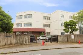 ���ӊ� �y���w�Z�z���P�Y�s�����g���w�Z�F1369m