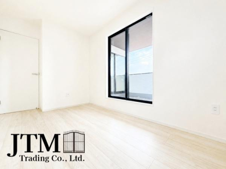 �m�� �����̔�������A�V����1�����}���鋏���B���C�ɓ���̃C���e���A�Ɉ͂܂ꂽ�f�G�ȋ�Ԃɍ��グ�鎖�ŁA�^�Ƀ����b�N�X�ł��鎞�Ԃ��߂������Ƃ��o�������ł��B