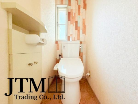 �g�C�� ���邢�g�C���́A���ꂾ���ŋC�����p�b�Ɩ��邭�Ȃ�܂���������������邾���ň��������Ȃ��Ȃ�A�S�n�悭�߂������ԂɁB