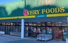���ӊ� �y�X�[�p�[�zVERY�@FOODS�������؍X�ÓX�F1100m