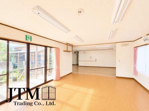 ���r���O �L���ɉ����A�����炽���Ղ��������̂ŁA��������邭�ċC�����̂������r���O�Ɏd�オ���Ă��܂��B�����̎��Ԃ���������ґ�ɂȂ�܂��ˁ�
��CG�������s���Ă��邽�߁A����ƈقȂ�ꍇ���������܂��B