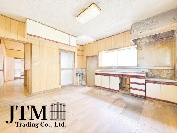 �L�b�`�� ���m�x�̂����k�劽�}�I�g���₷����f�U�C������ǋ����āA�����炵���L�b�`���𕾎Г��ӂ̃��m�x�[�V�����ł����Ă݂܂��񂩁�
��CG�������s���Ă��邽�߁A����ƈقȂ�ꍇ���������܂��B