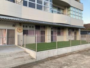 ���ӊ� �y�c�t���E�ۈ牀�z�N�Îs�����a���ǂ����F3018m