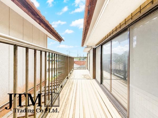 �o���R�j�[ ���͂ɂ͍����������Ȃ��A�󂪍L���J����������A�z�������傫���Ղ��邱�Ƃ�����܂���I�C�����̗ǂ������ʂ蔲����X���݂ł���
��CG�������s���Ă��邽�߁A����ƈقȂ�ꍇ���������܂��B
