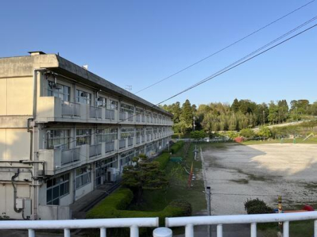 ���ӊ� �y���w�Z�z�s���s���������w�Z�F1230m