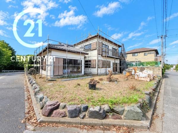 ���n�O�ώʐ^ �y�������܃��t�H�[�����I�z
�������t�H�[�����ɂ��A�����������������K�ɁB�V�z�̂悤�Ȑ����������ԂŁA�V���Ȑ������C�����悭�}�����܂��B���֐��̍������n�����͂ł��B