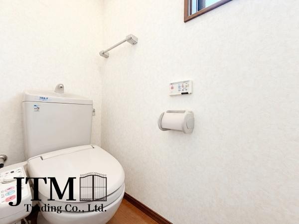 �g�C�� ���R�����������ޖ��邢�g�C���́A���ꂾ���ŋC�����p�b�Ɩ��邭�Ȃ�܂���������������邾���ň��������Ȃ��Ȃ�A�S�n�悭�߂������ԂɁ�
��CG�������s���Ă��邽�߁A����ƈقȂ�ꍇ���������܂��B