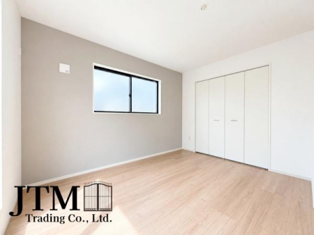 �m�� �����̔�������A�V����1�����}���鋏���B���C�ɓ���̃C���e���A�Ɉ͂܂ꂽ�f�G�ȋ�Ԃɍ��グ�鎖�ŁA�^�Ƀ����b�N�X�ł��鎞�Ԃ��߂������Ƃ��o�������ł��B