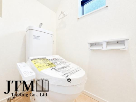 �g�C�� ����􂢂�1�K��2�K�Ɋ��������q���ɂ��ʁX�Ɏg�p�ł��܂��ˁ�Ƒ��Ńo�^�o�^�������ȂƂ����֗��ł����