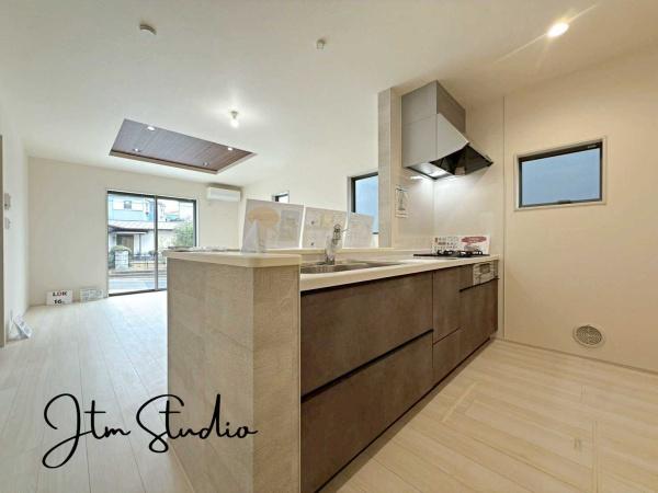 Lb` lC̑ΖʎLb`􏬂ȂqlĂS􃊃rOɂƑƂR~jP[V̎₷Ԏ