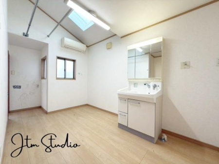 ʑEʏ 3ʋdl̐ʑ􋾂̌̎[IƂĂ[Ă܂IRXDȉlAq͍llƂ[͂ł