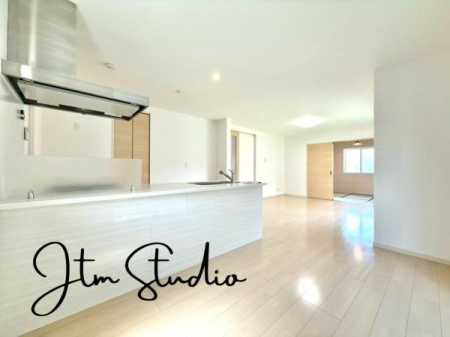 rO LXƂrOłΖʃLb`AƑ̋߂܂Bq܂т̎xx撣Ƒ̎p̂ňSIRƉb܂AΊ炠ӂ鉷Ԃ߂Ԃł