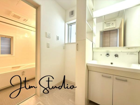 ʑEʏ tŖ邭ʂ̗ǂʎ́AC₷Ȋۂ₷̂́Ɨʑ͎g₷ɗDA[͂\I̐gxxKɂł֗ȋԂŁAZX[Yɉ߂܂