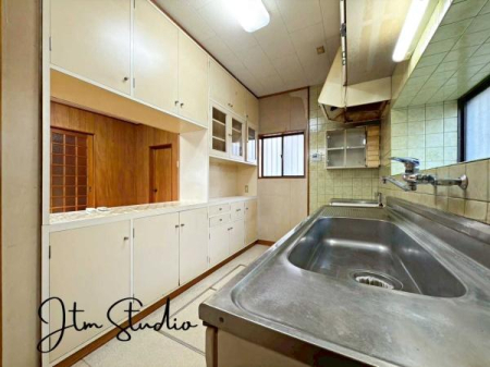 Lb` ̂܂܂łg܂Amx[Vŗz̃Lb`Ԃɐ܂ς点邱Ƃg₷fUCǋāA炵Lb`𕾎Гӂ̃mx[VłĂ݂܂񂩁