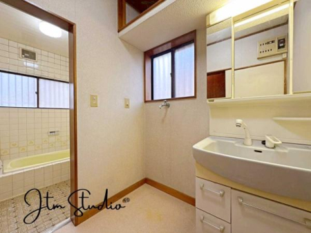 ʑEʏ t̖邢ʎł􎼋CɓւłĐɕۂƂł܂IƗʑ͎gǂ[͂܂