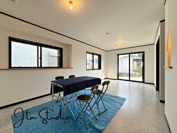 rO LɉA炽Ղ̂ŁA邭ċĈrOɎdオ܂BԂɗ]T邾łȂÁhhĂ܂B̎ԂґɂȂ܂