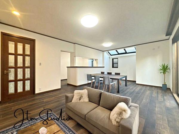 rO rOLƂ͂ƁAƑW܂cR܂ƂƂȂ܂Ƒ̏Ί炪złƂЈx
ƋCGɂȂ܂B