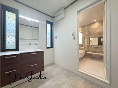 ʑEʏ t̖邢ʎł􎼋CɓւłĐɕۂƂł܂IƗʑ͎gǂ[͂܂